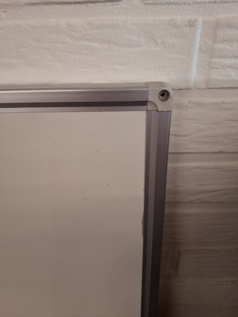 Whiteboard 8003 (120x120 cm)